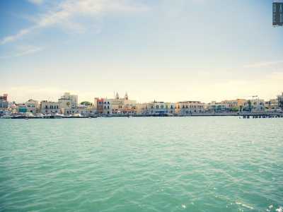 ...della vita del quartiere marinaro di Bari